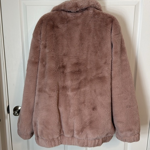UGG Kianna faux fur jacket - Picture 4 of 9